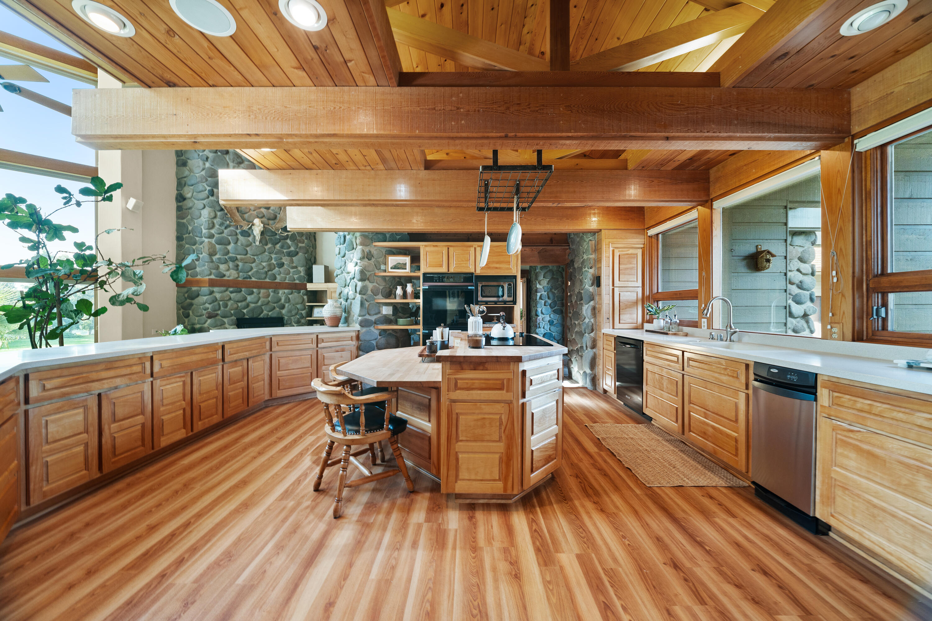 22611 Adobe Road