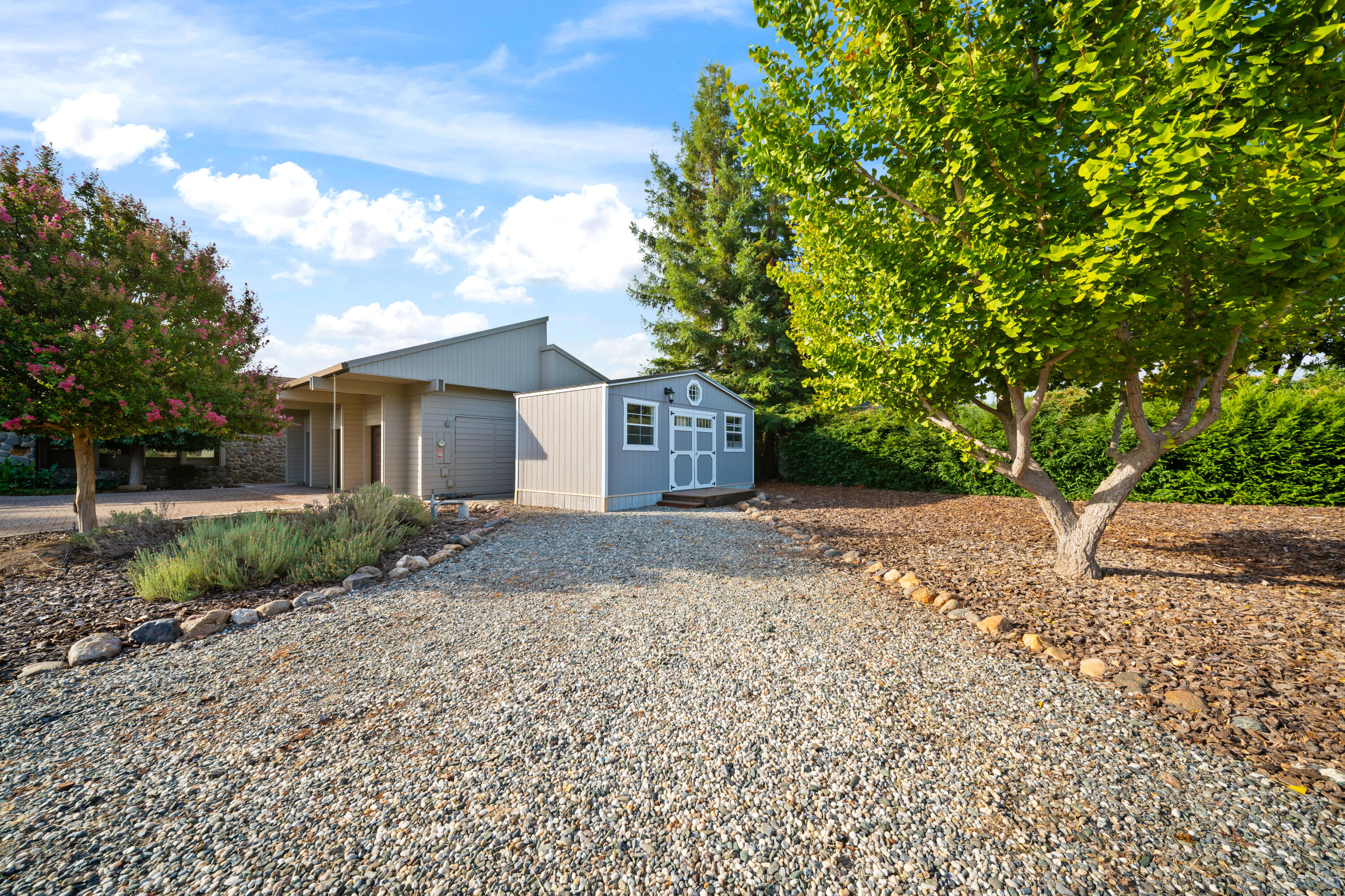 22611 Adobe Road