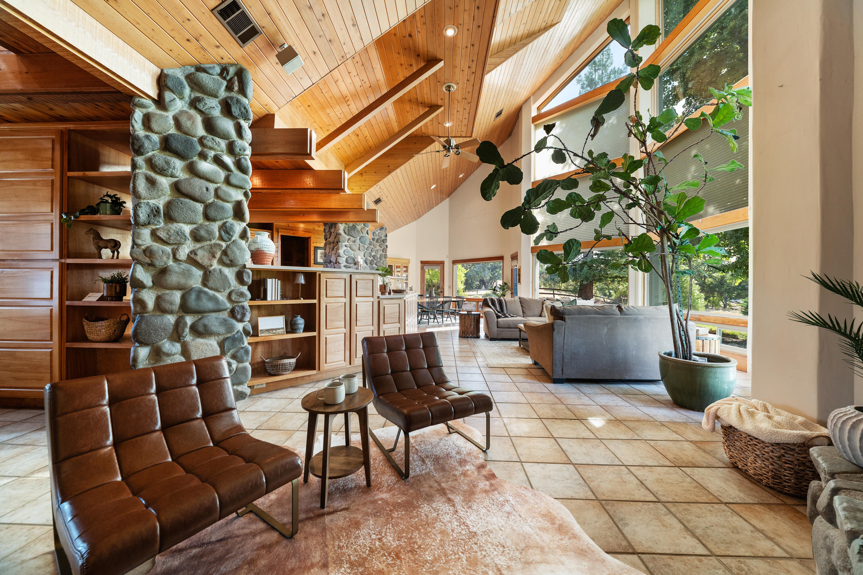 22611 Adobe Road