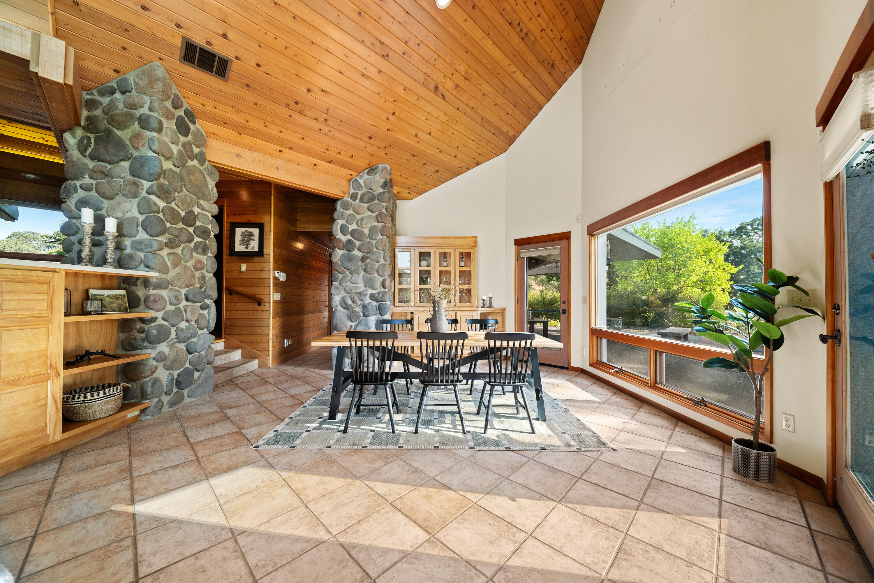 22611 Adobe Road