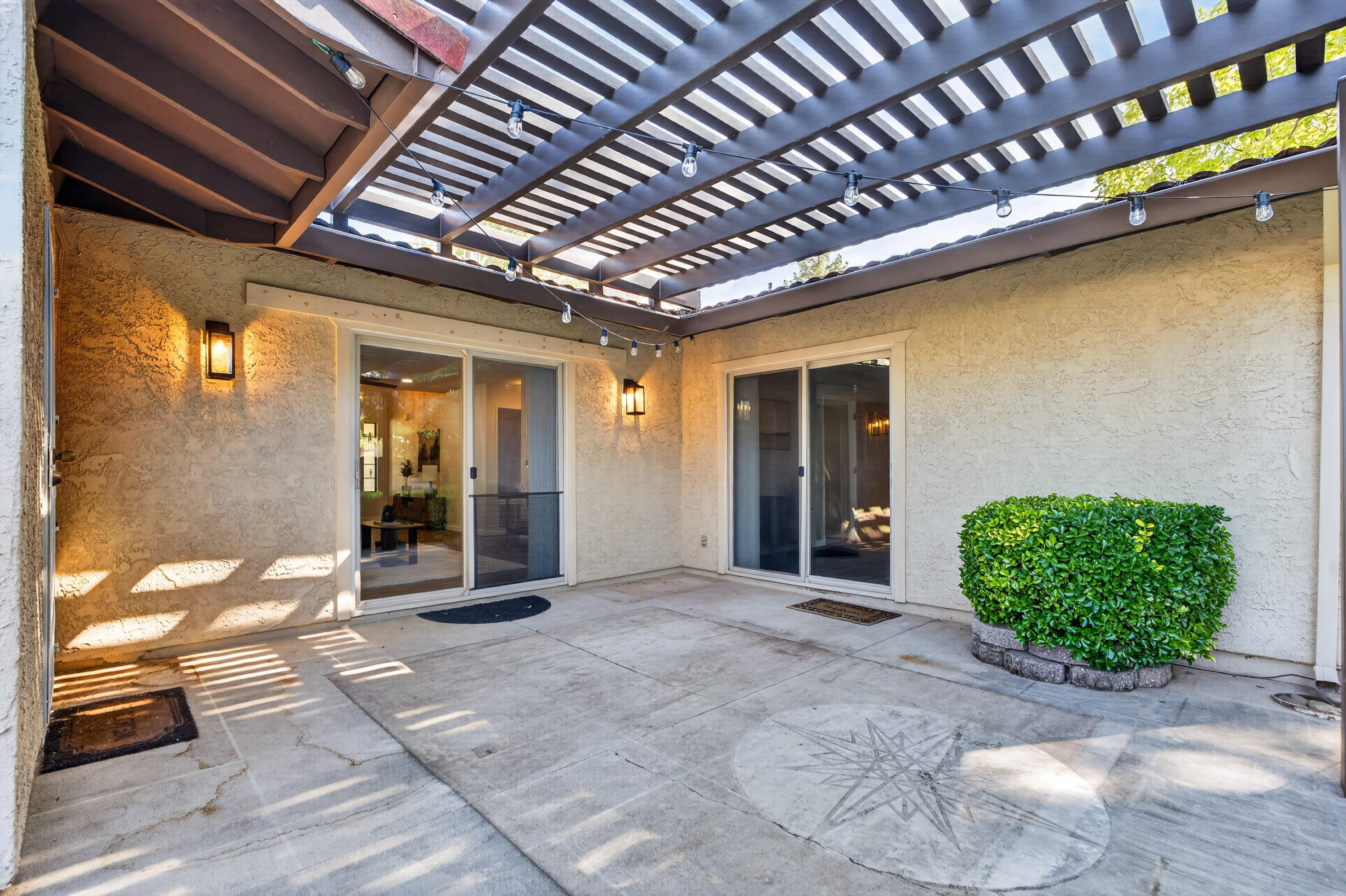 2745 Amethyst Way