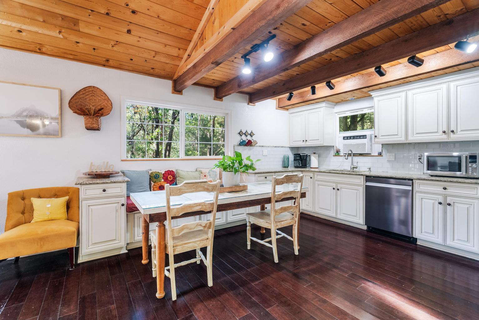 30570 Sleepy Hollow Drive