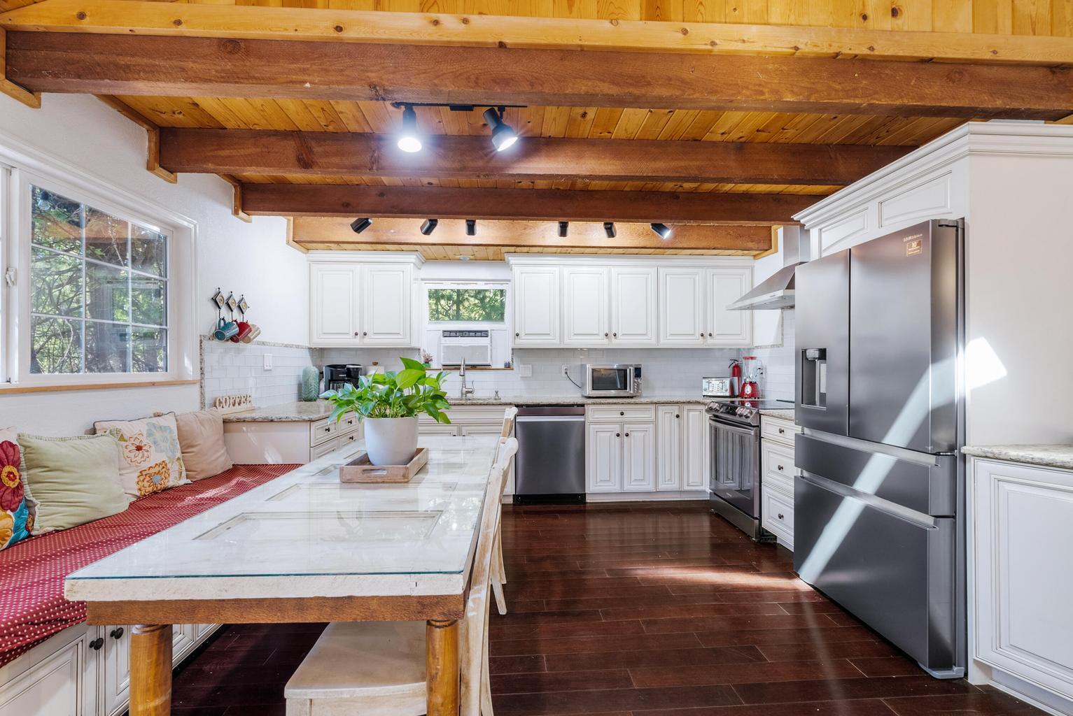 30570 Sleepy Hollow Drive