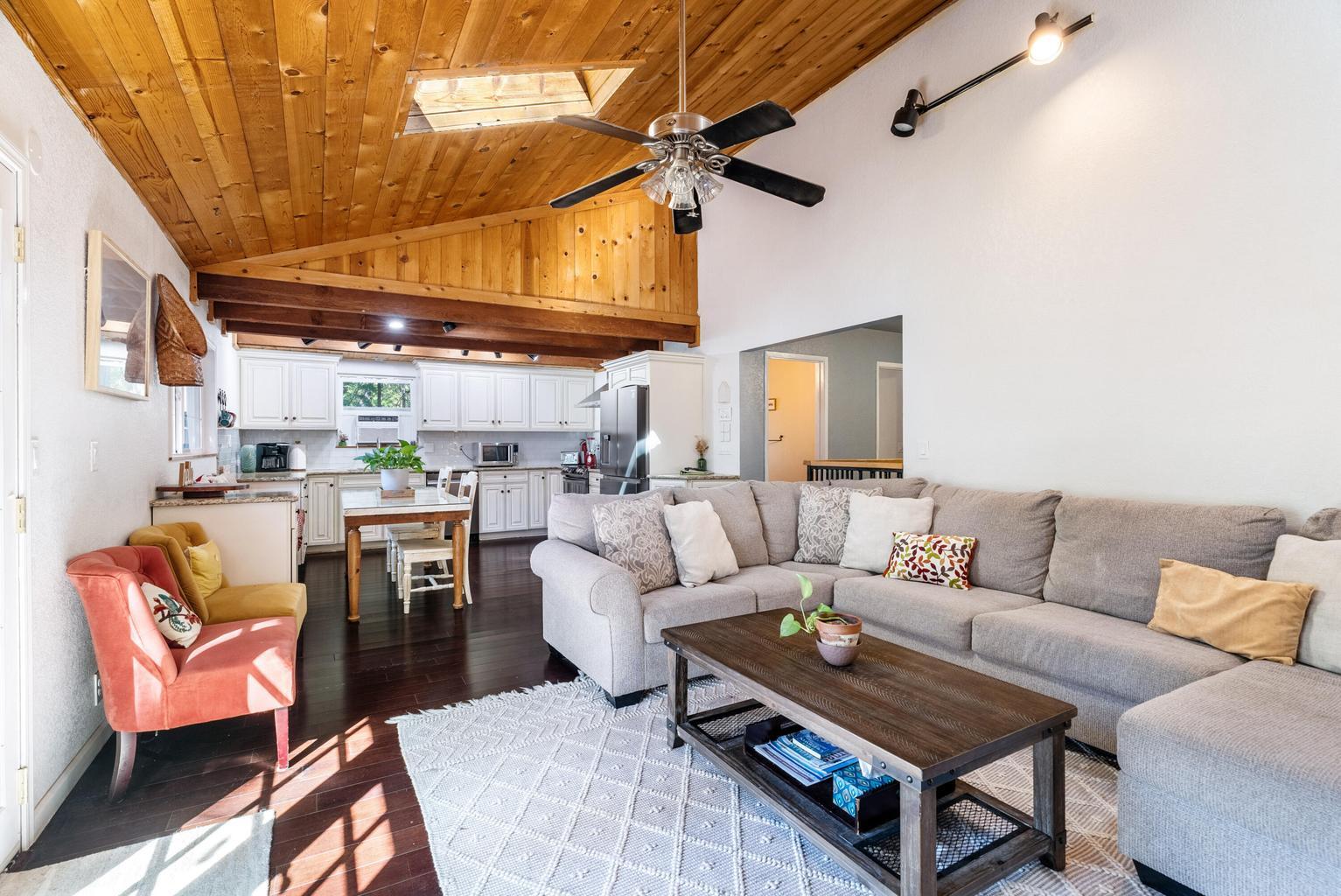 30570 Sleepy Hollow Drive