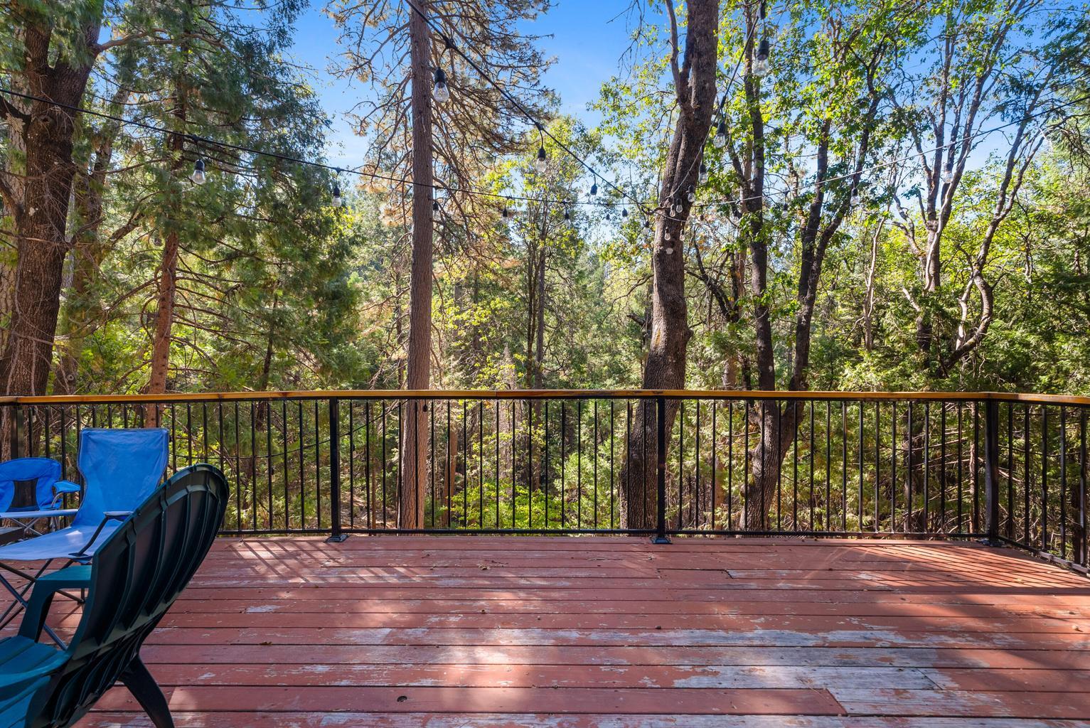 30570 Sleepy Hollow Drive
