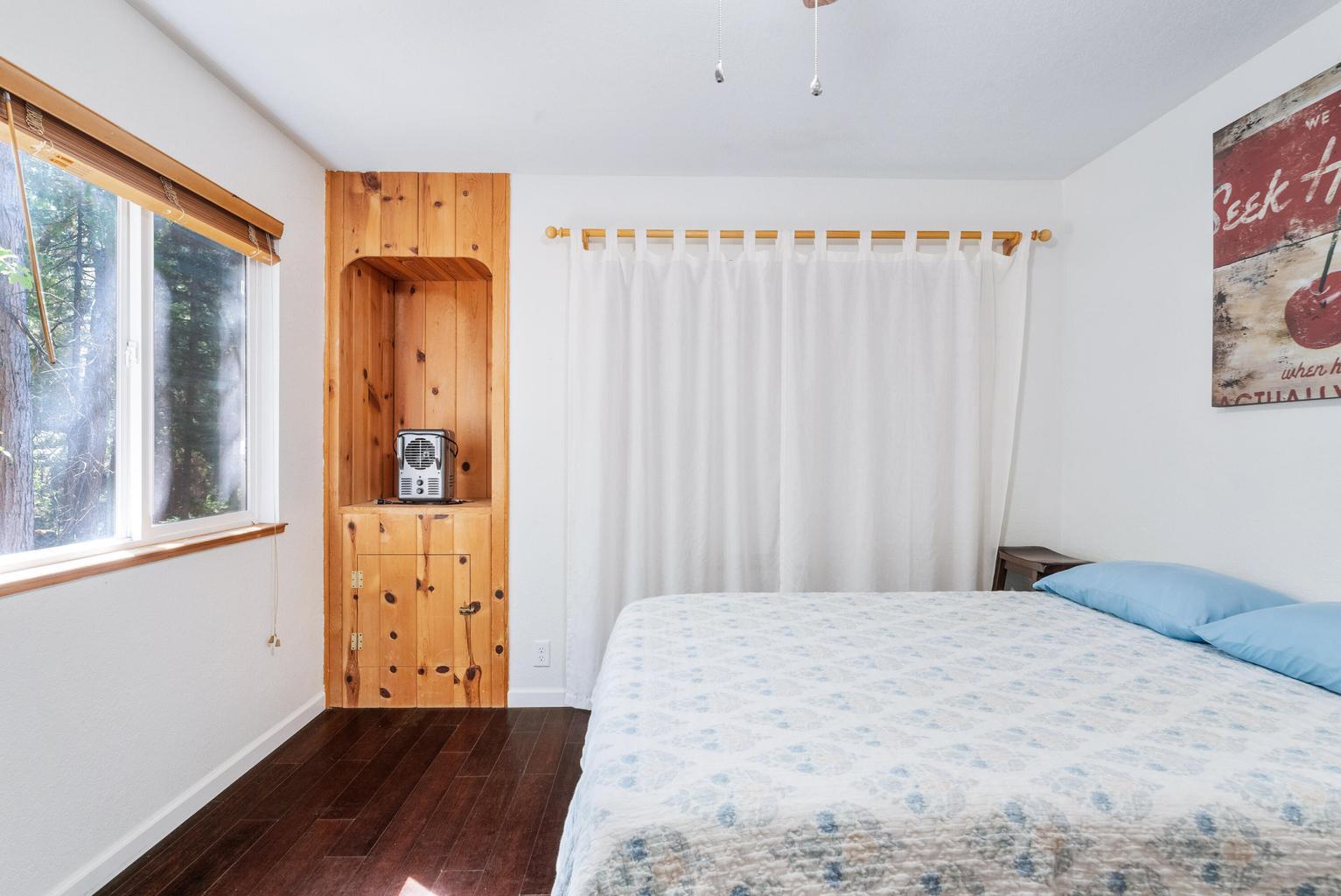 30570 Sleepy Hollow Drive