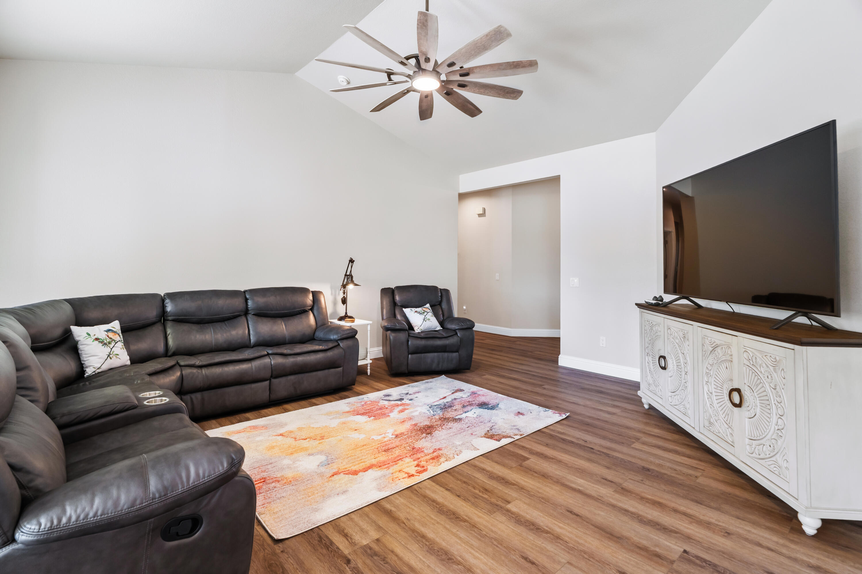 22117 Lassen View Drive
