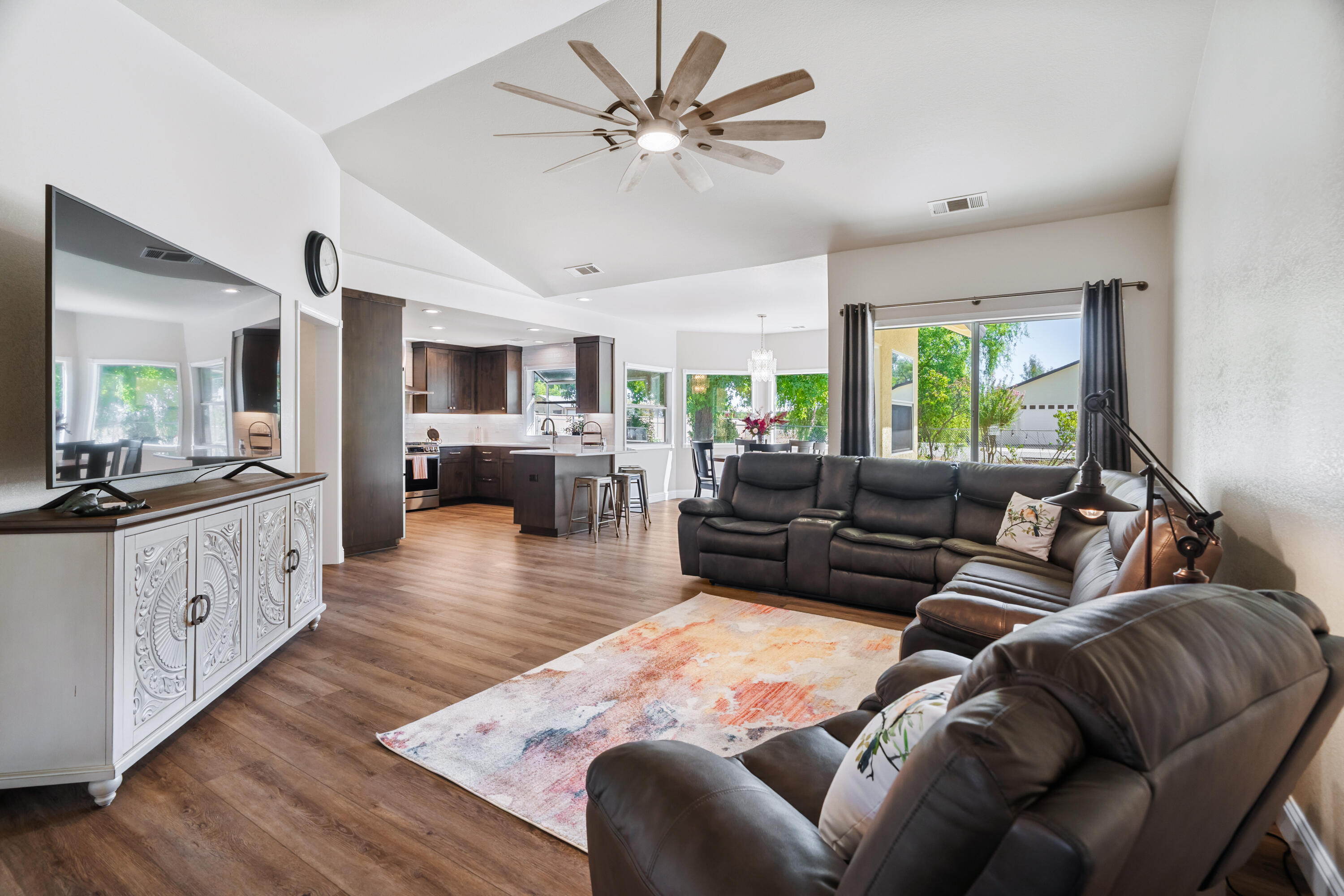22117 Lassen View Drive
