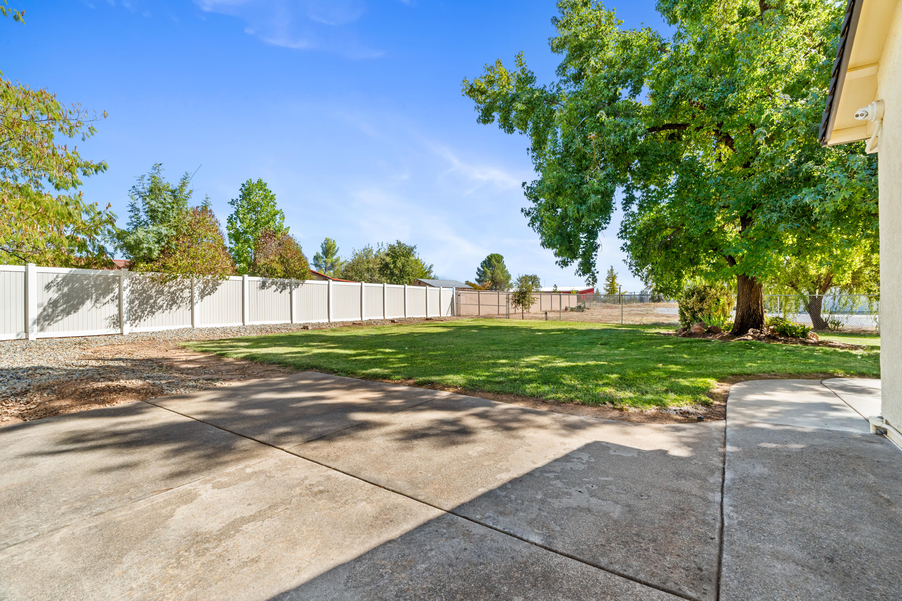 22117 Lassen View Drive