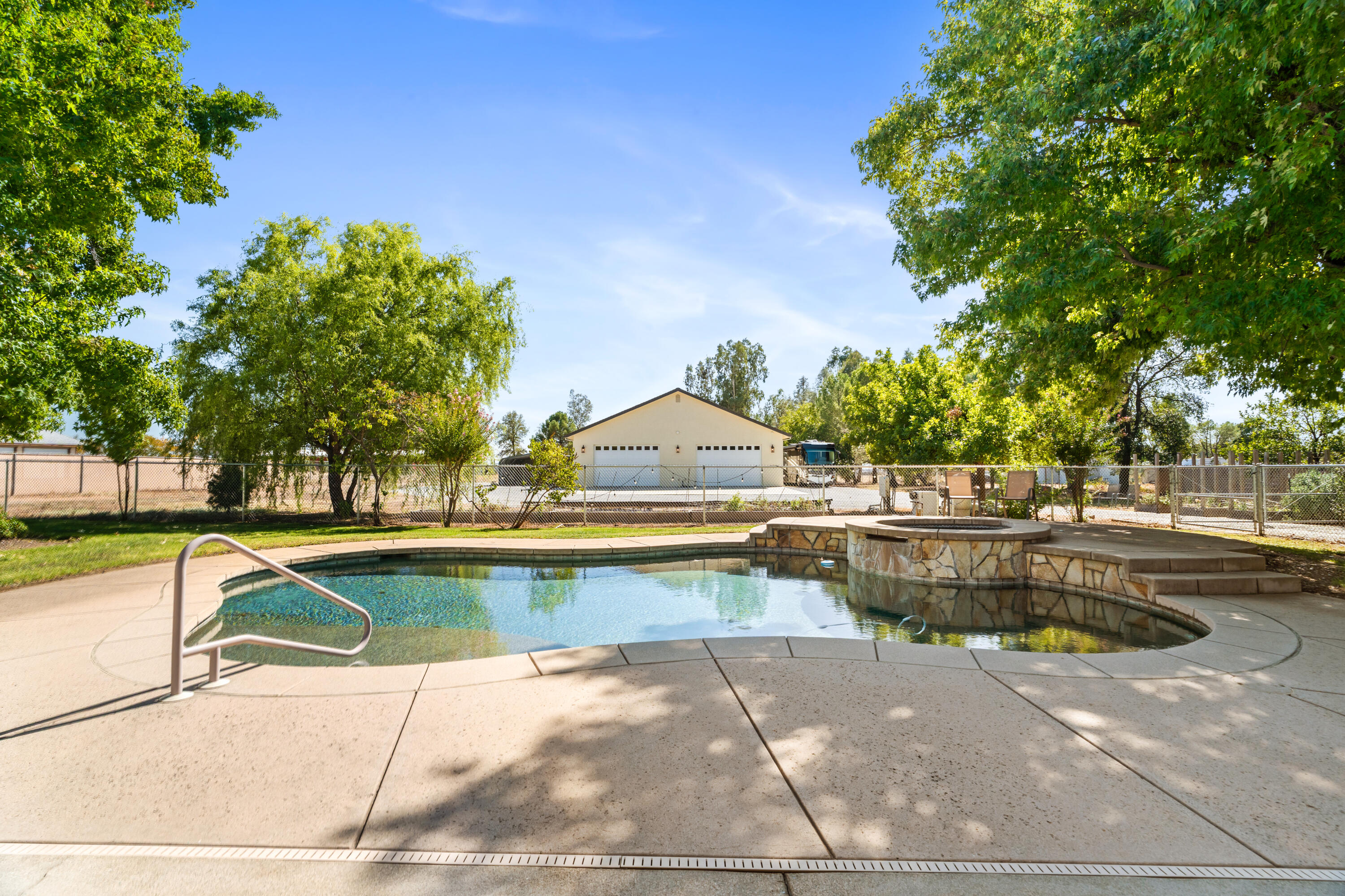 22117 Lassen View Drive