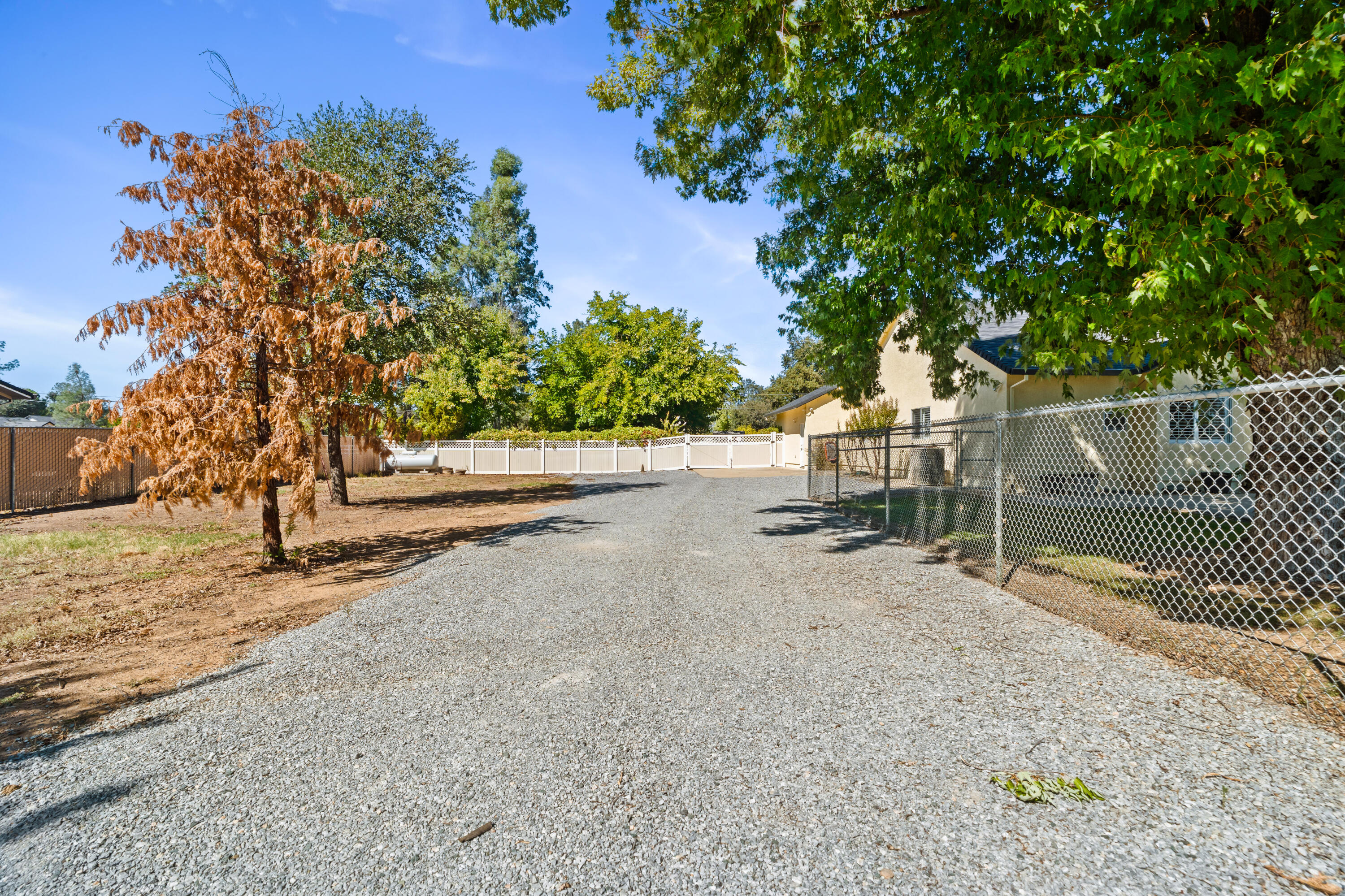 22117 Lassen View Drive