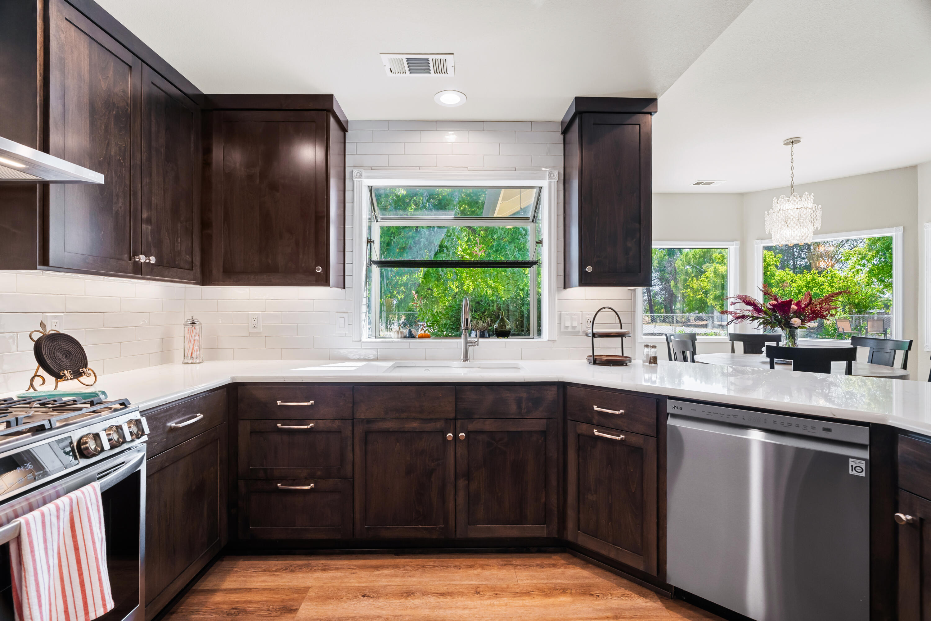 22117 Lassen View Drive