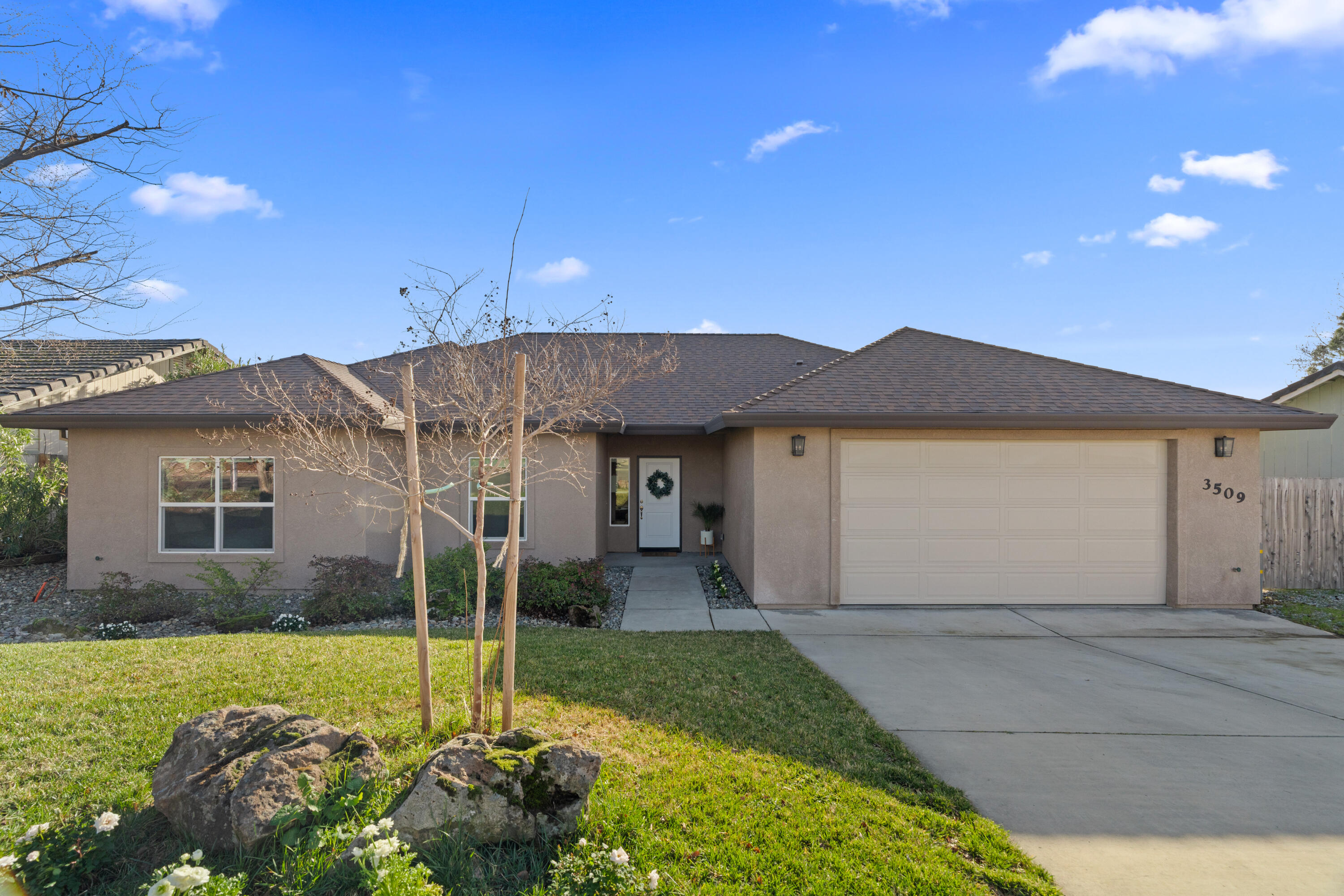 3509 Old Lantern Drive