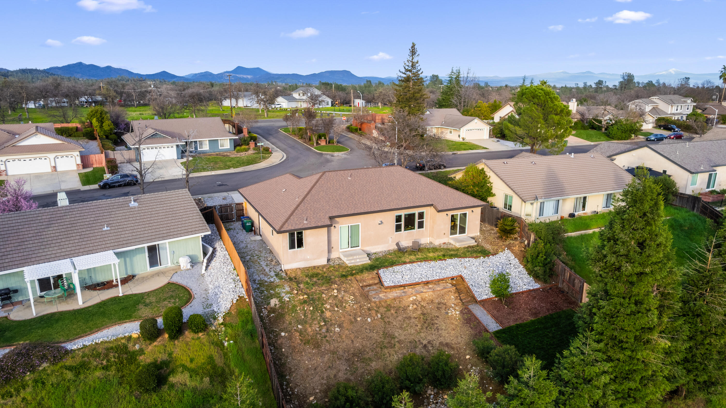 3509 Old Lantern Drive