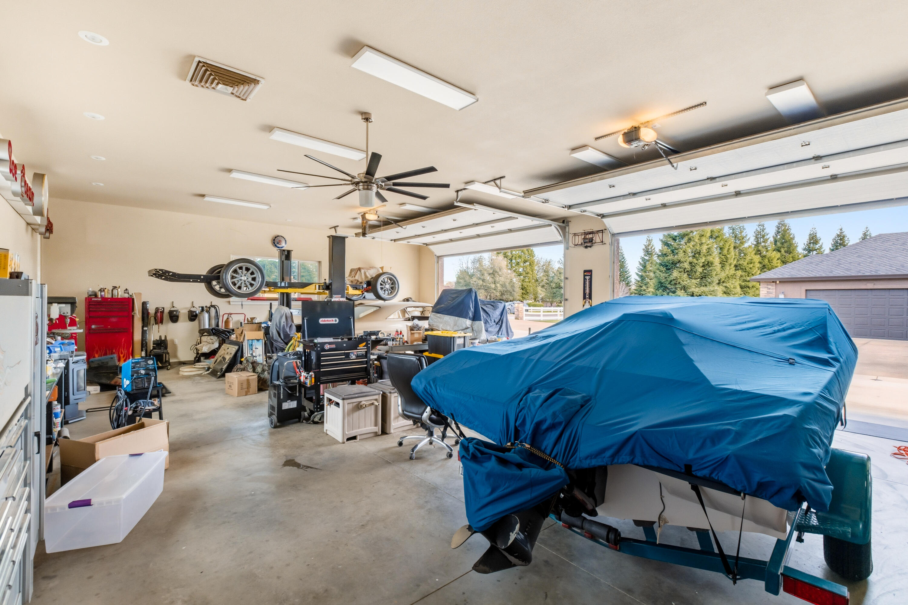 12600 Autumn Oaks Lane