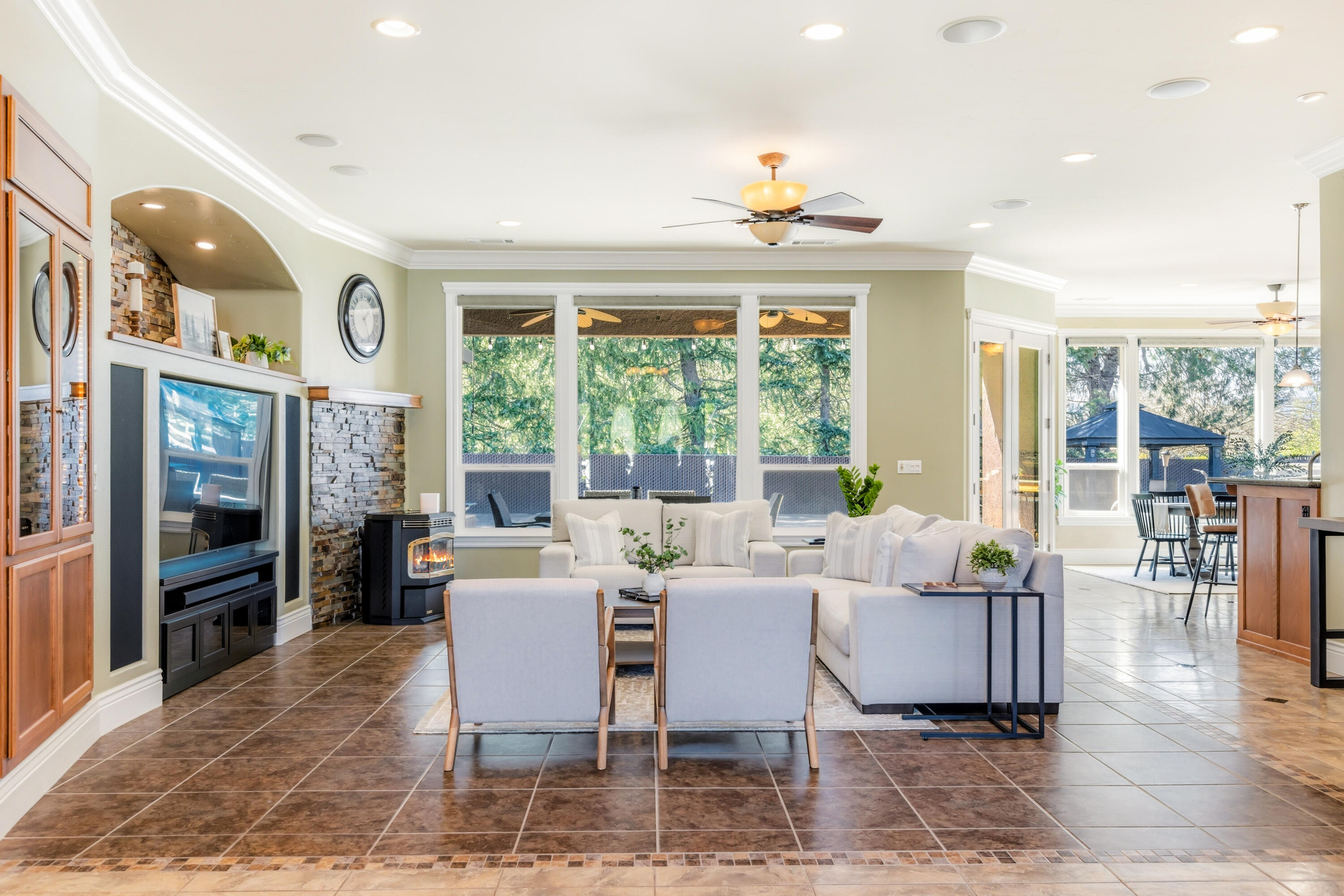 12600 Autumn Oaks Lane