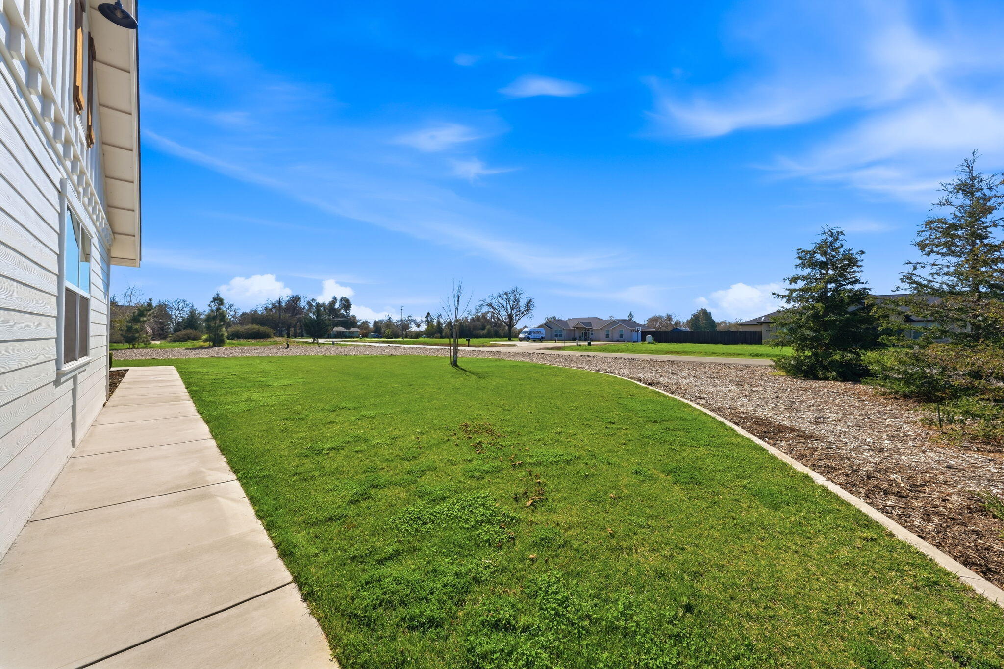6685 Scenic Oak Court