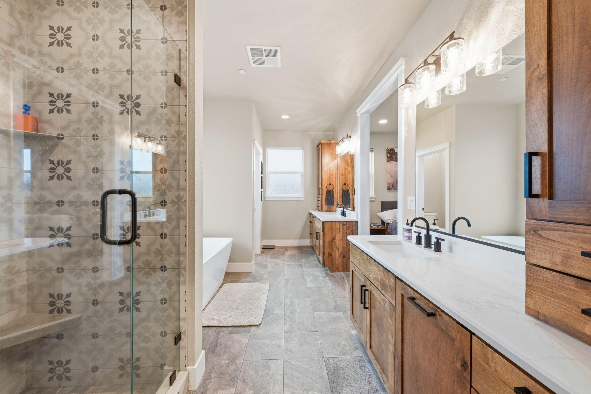 6685 Scenic Oak Court
