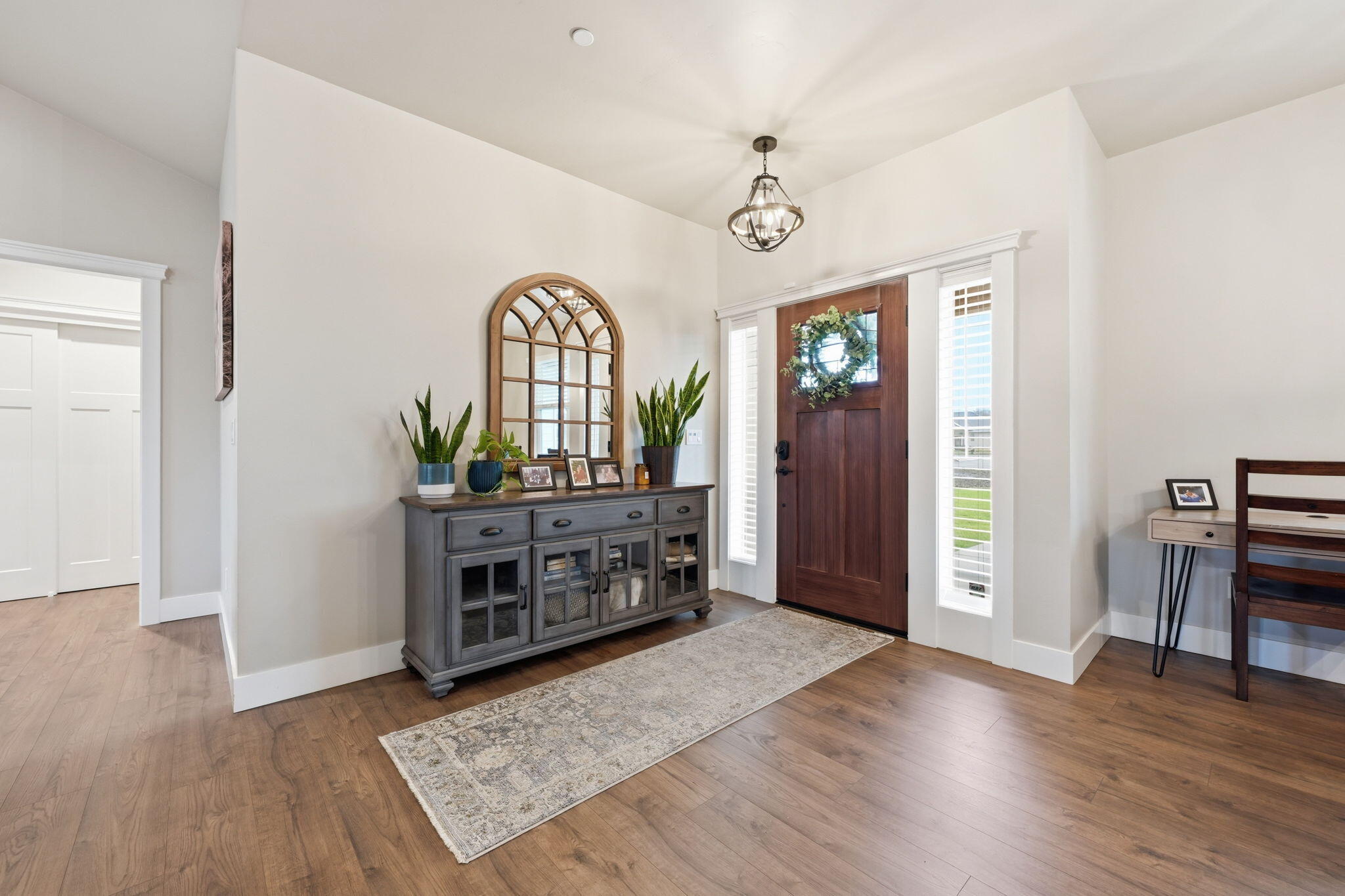 6685 Scenic Oak Court