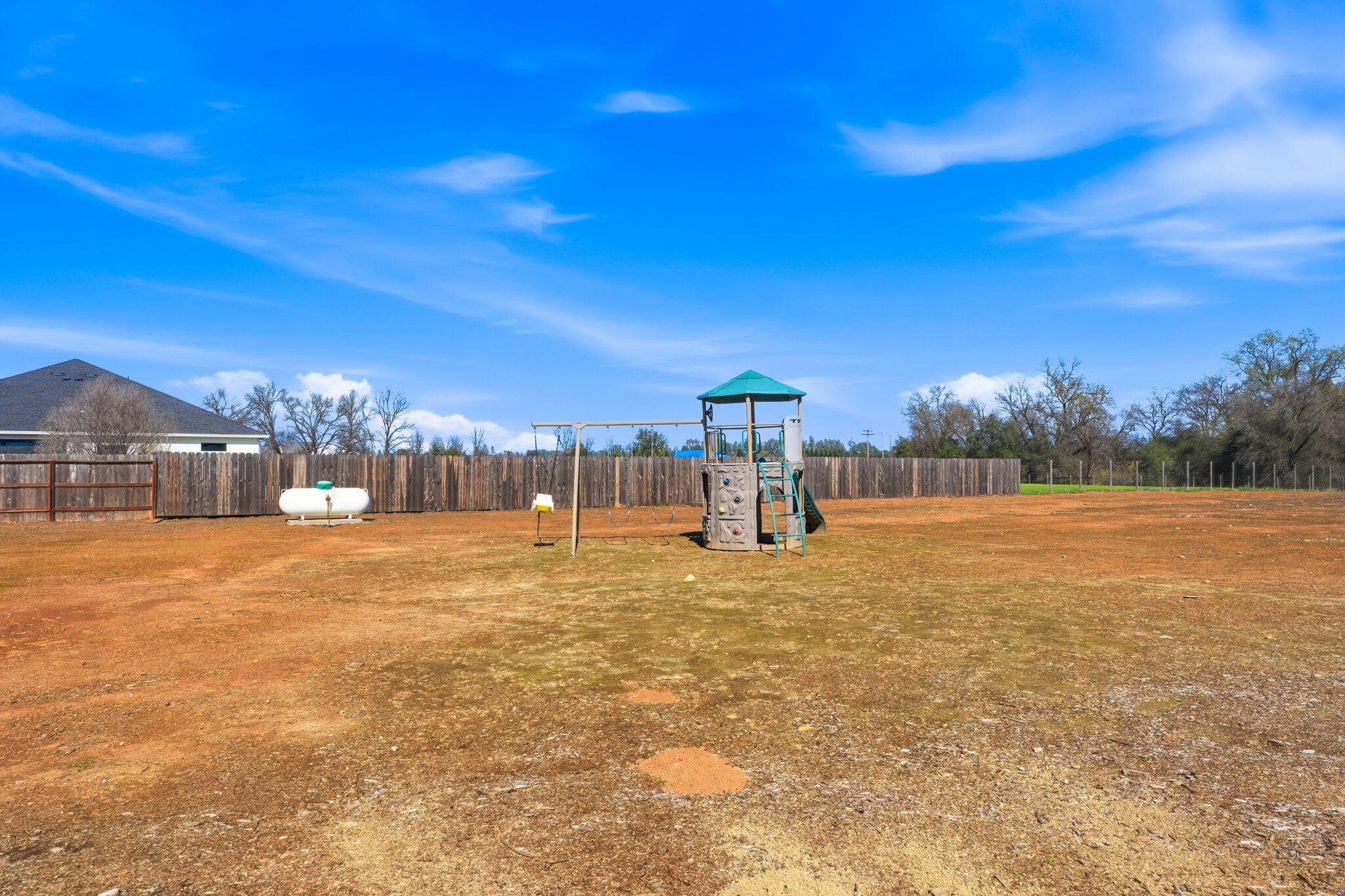 6685 Scenic Oak Court