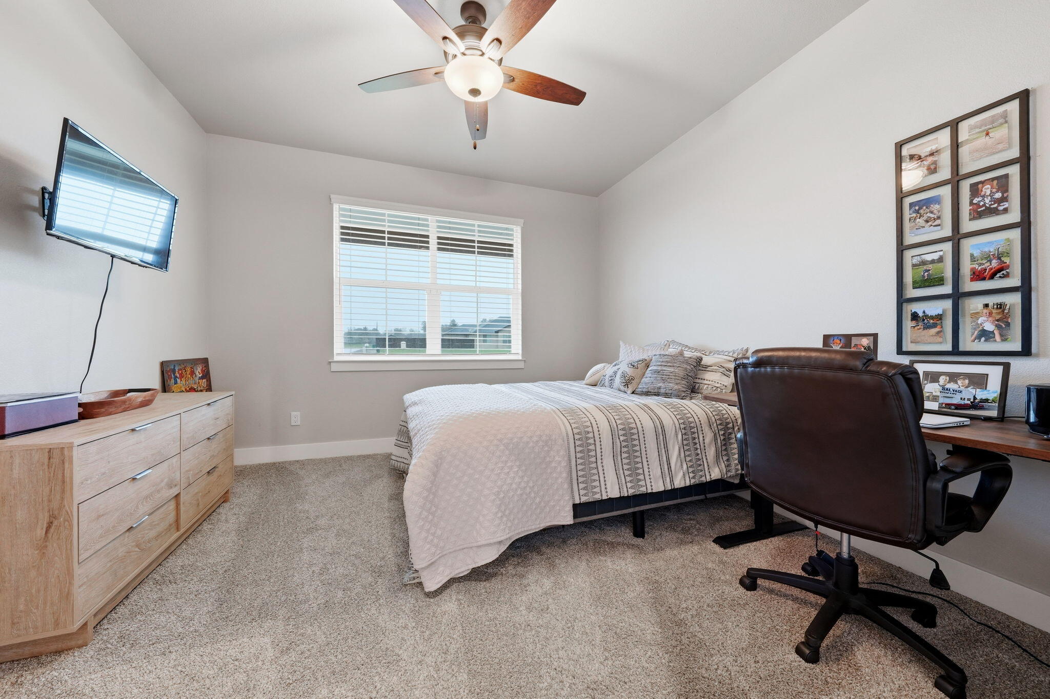 6685 Scenic Oak Court