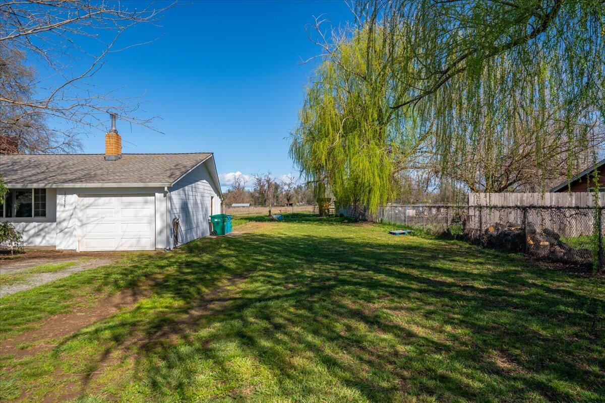 19278 Green Acres Lane