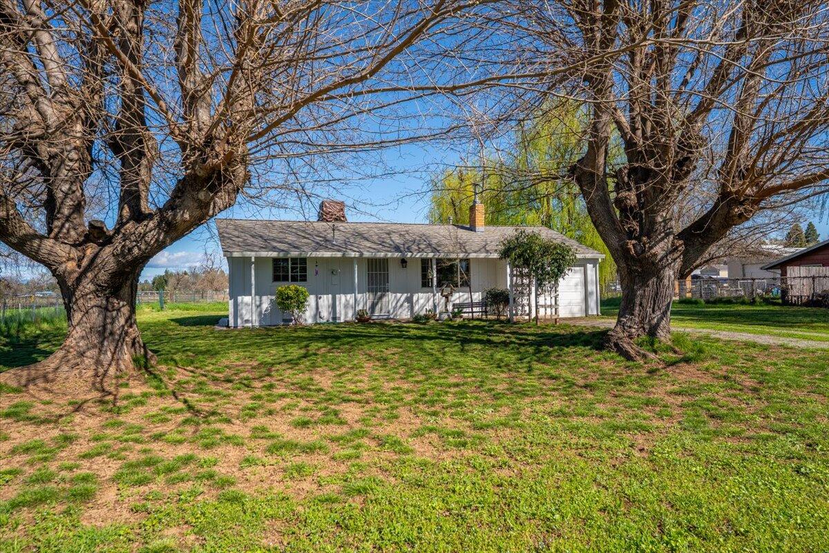 19278 Green Acres Lane