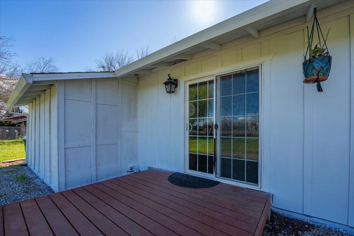 19278 Green Acres Lane