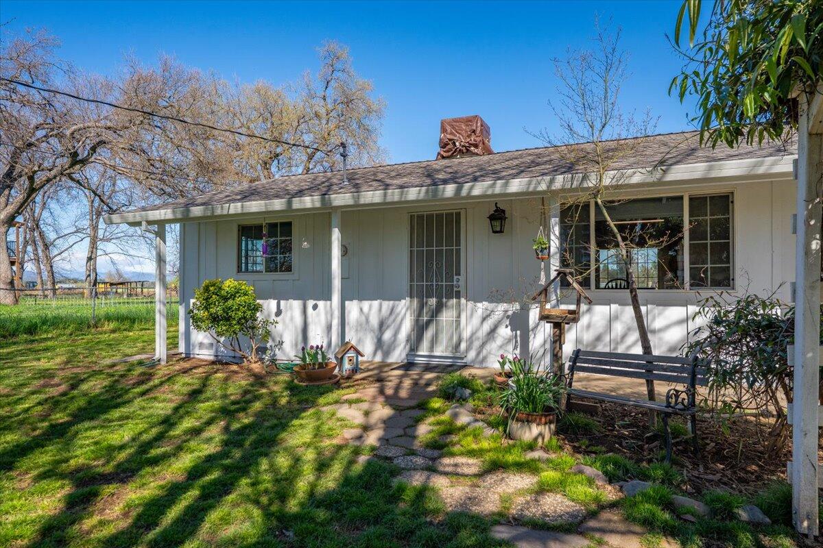 19278 Green Acres Lane