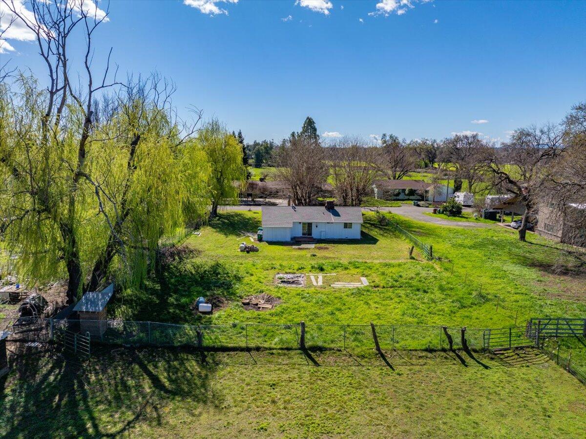19278 Green Acres Lane