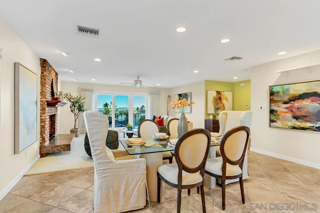 2533 Geranium Street