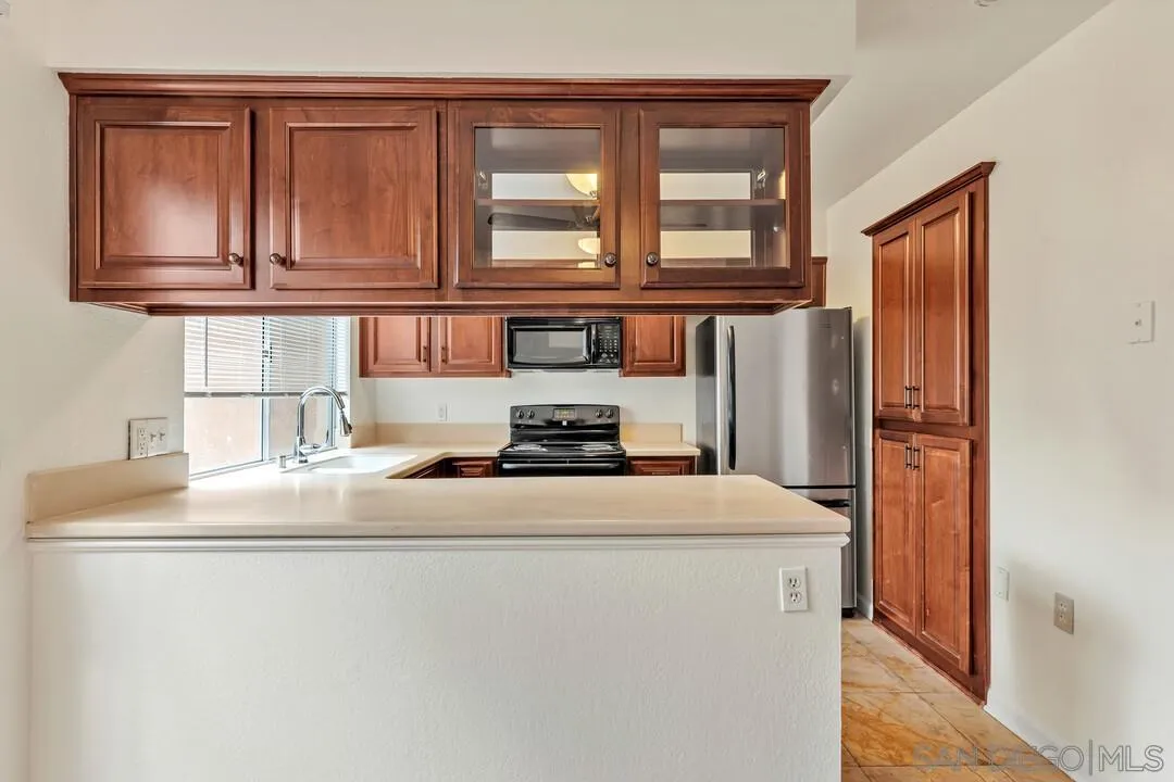 7962 Mission Center Ct - F Unit F