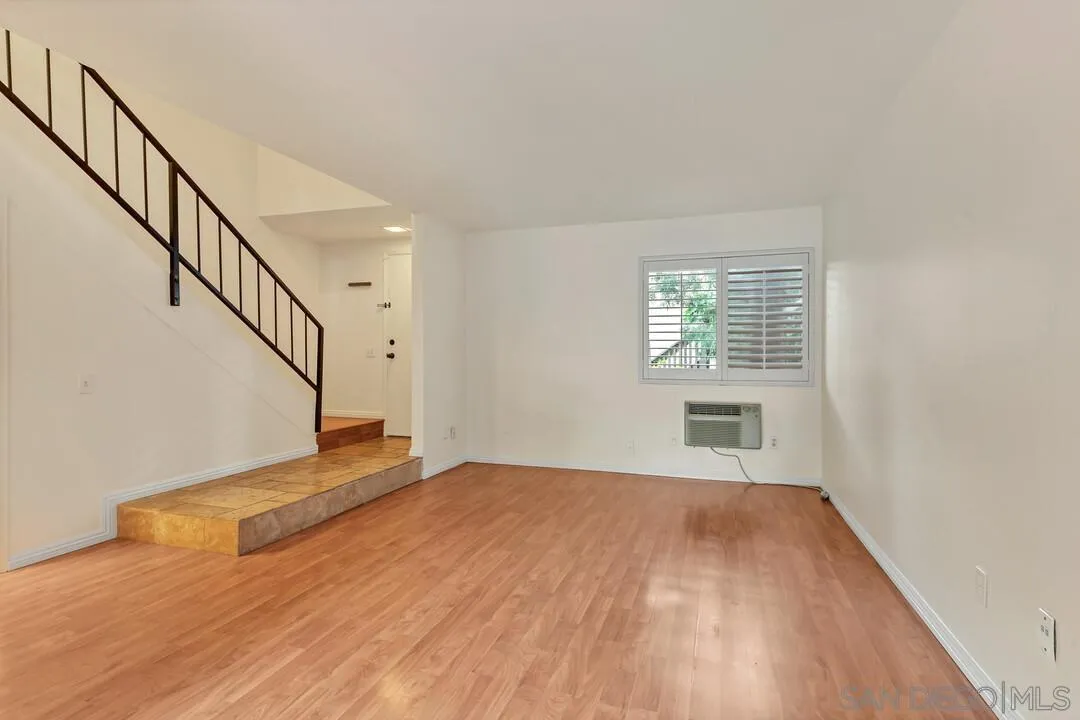 7962 Mission Center Ct - F Unit F