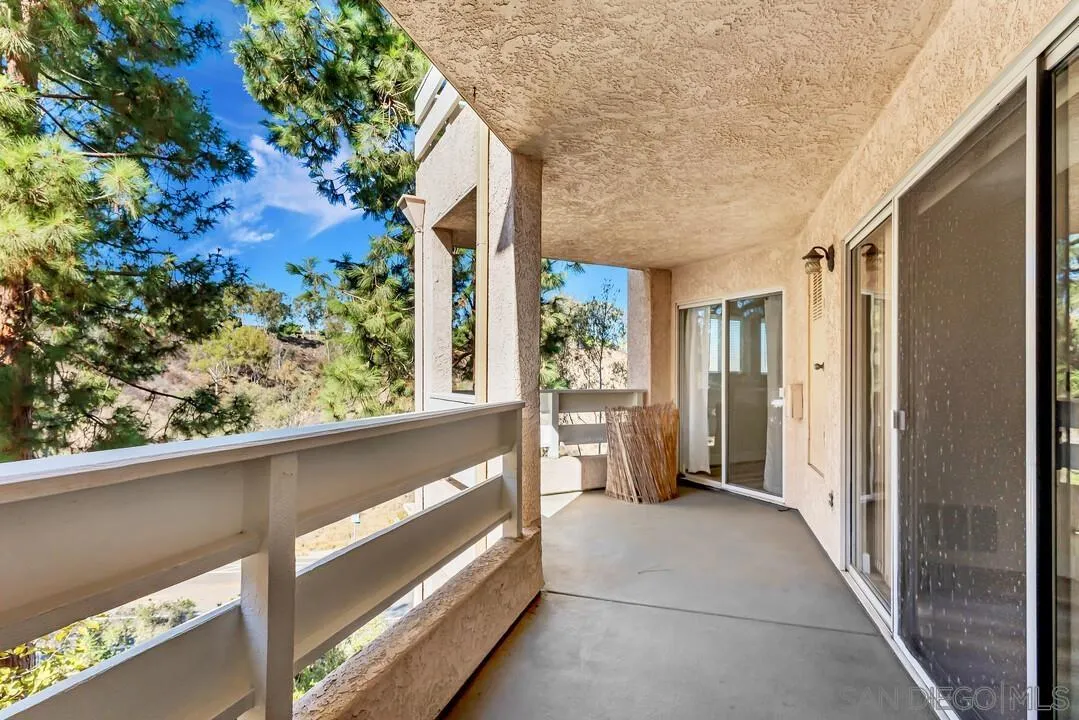 7247 Camino Degrazia # 43