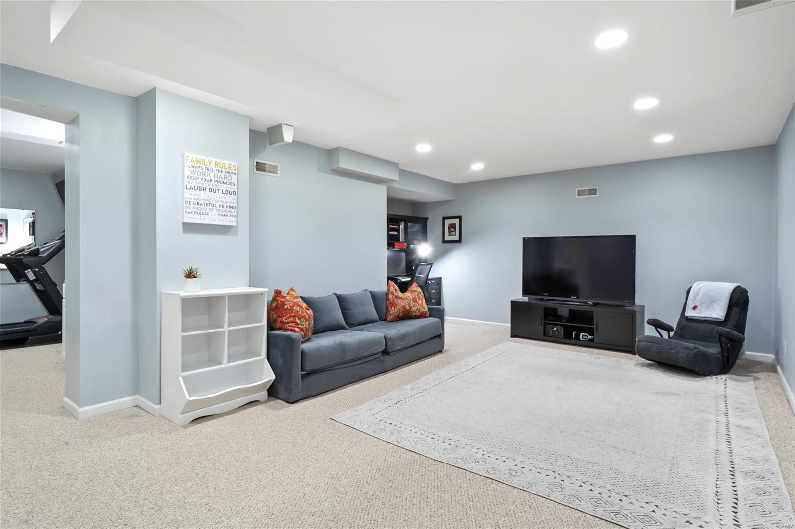 1713 Derrynane Drive