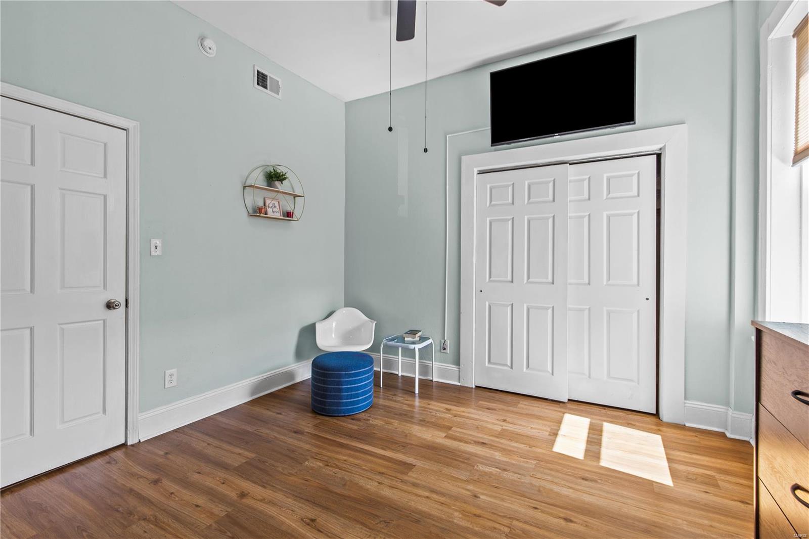 2221 Missouri Avenue Unit: B