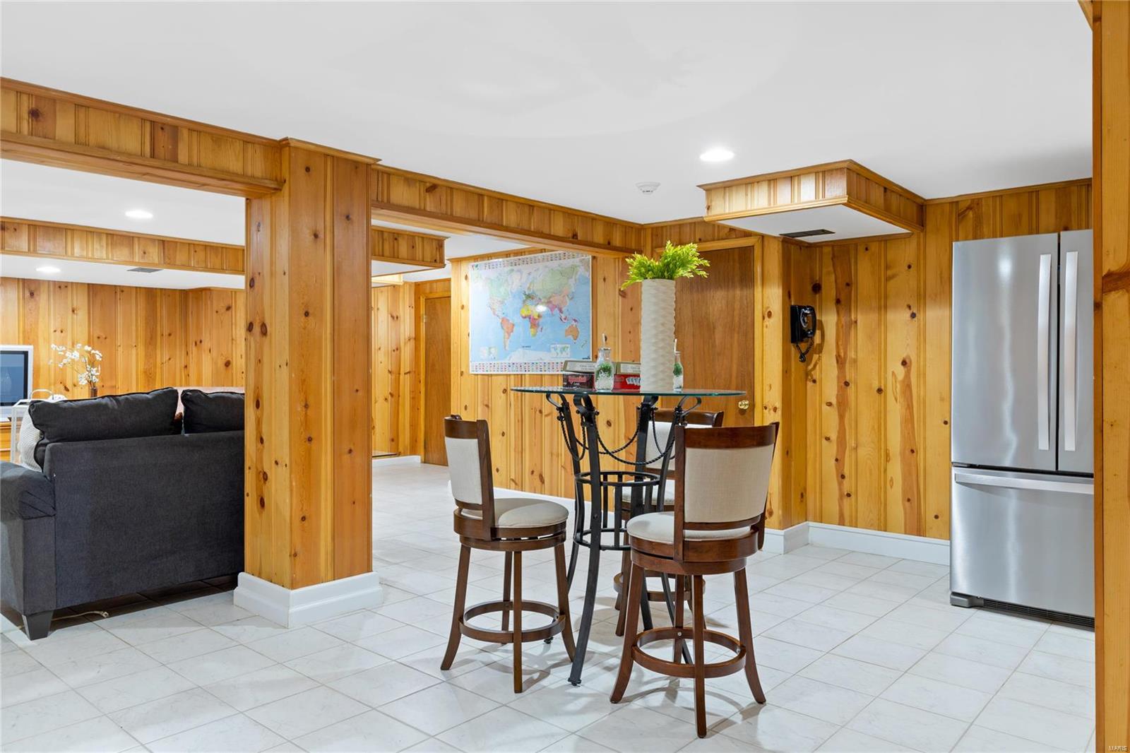 31 Frontenac Estates Drive
