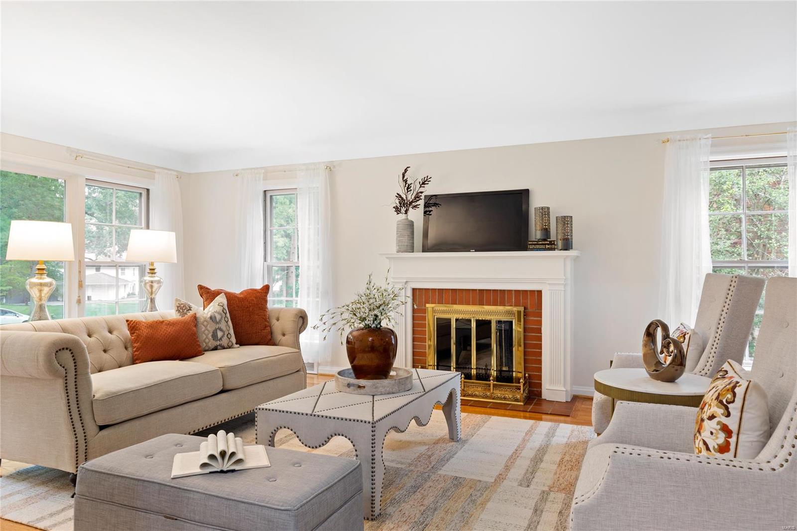 31 Frontenac Estates Drive