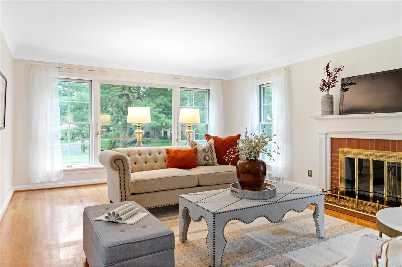 31 Frontenac Estates Drive