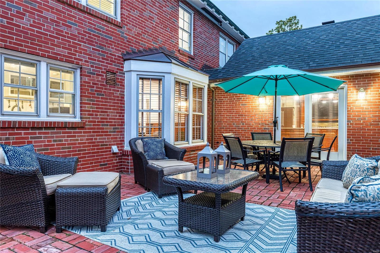 31 Frontenac Estates Drive