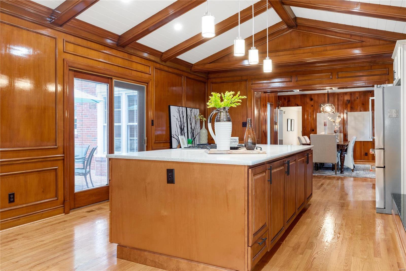 31 Frontenac Estates Drive
