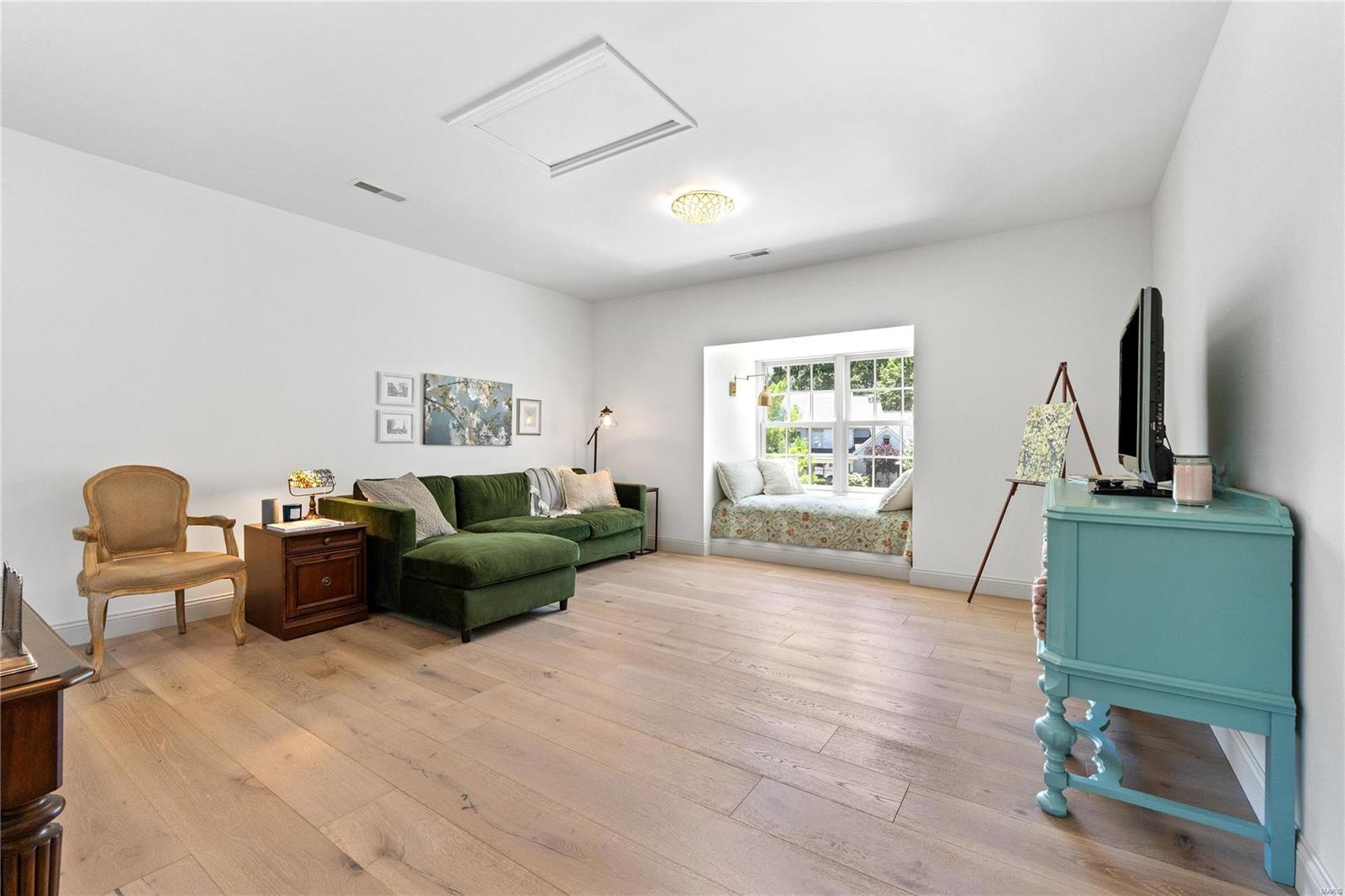 9743 Mansfield Drive