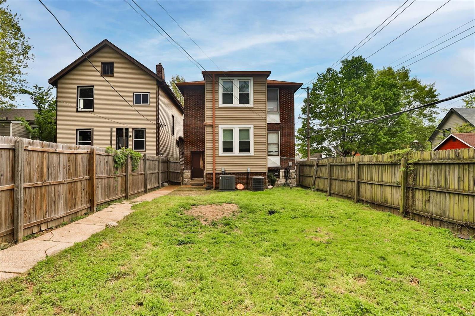 1131 Central Avenue