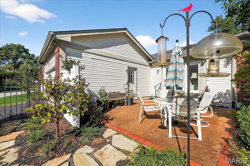 15812 Newton Ridge Drive