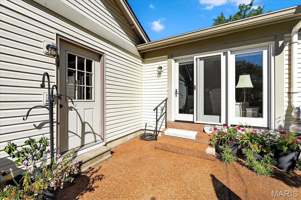 15812 Newton Ridge Drive