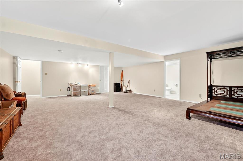 15812 Newton Ridge Drive