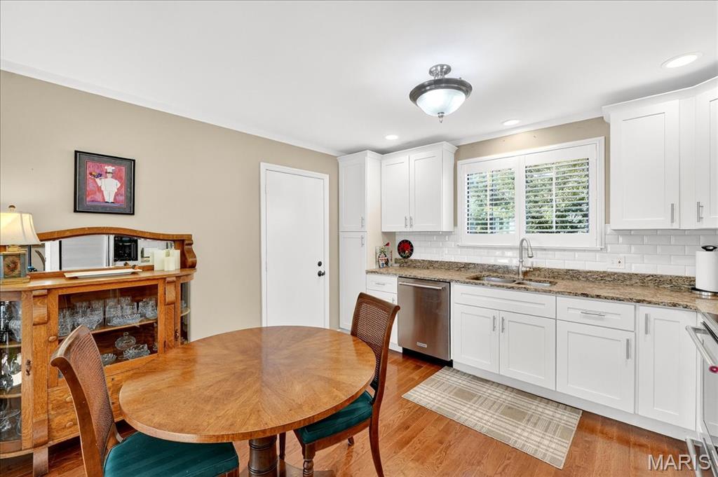 15812 Newton Ridge Drive