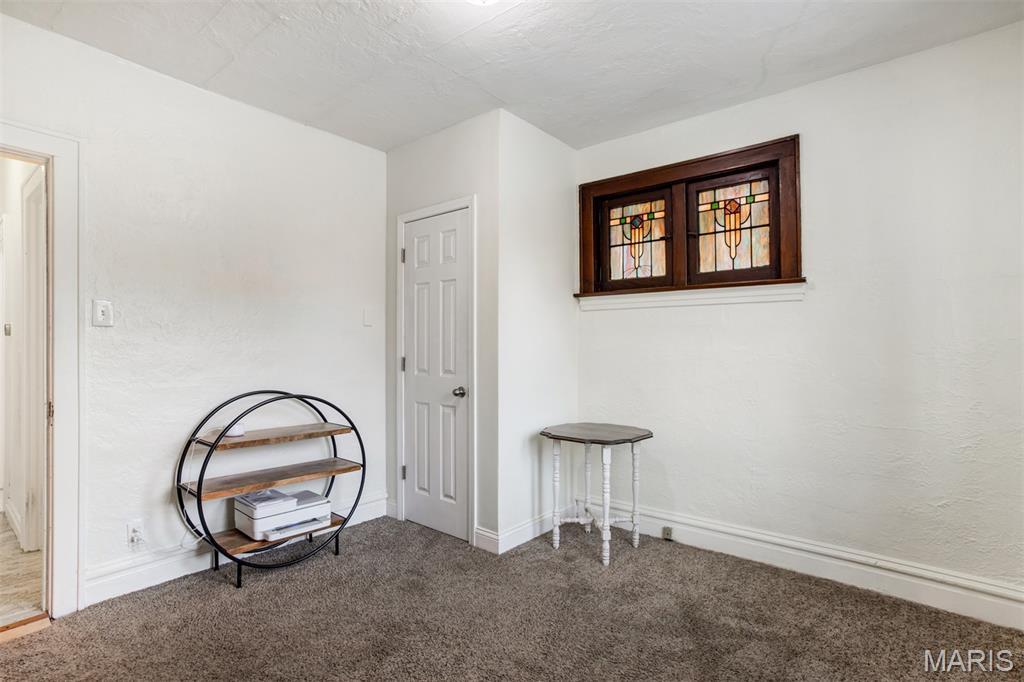 3892 Kingsland Court