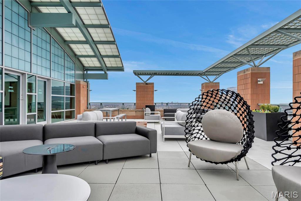 8025 Maryland Ave Unit: 3D