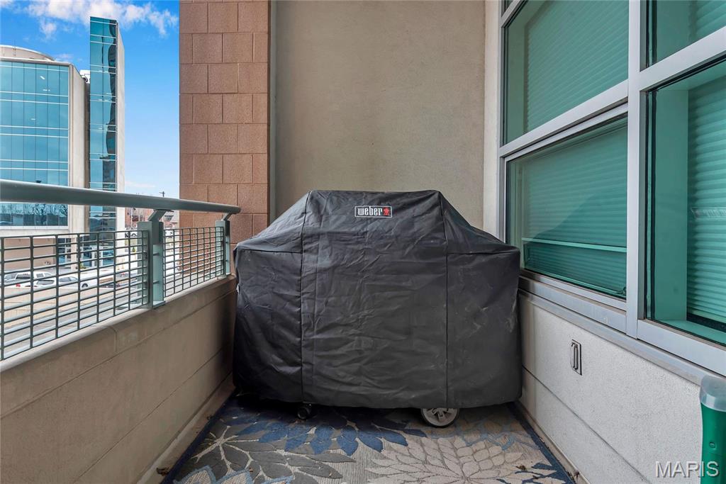 8025 Maryland Ave Unit: 3D